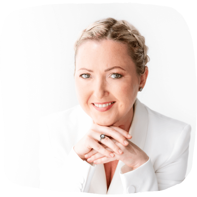 Head shot of Valeria Savenko with her hands folded under her chin